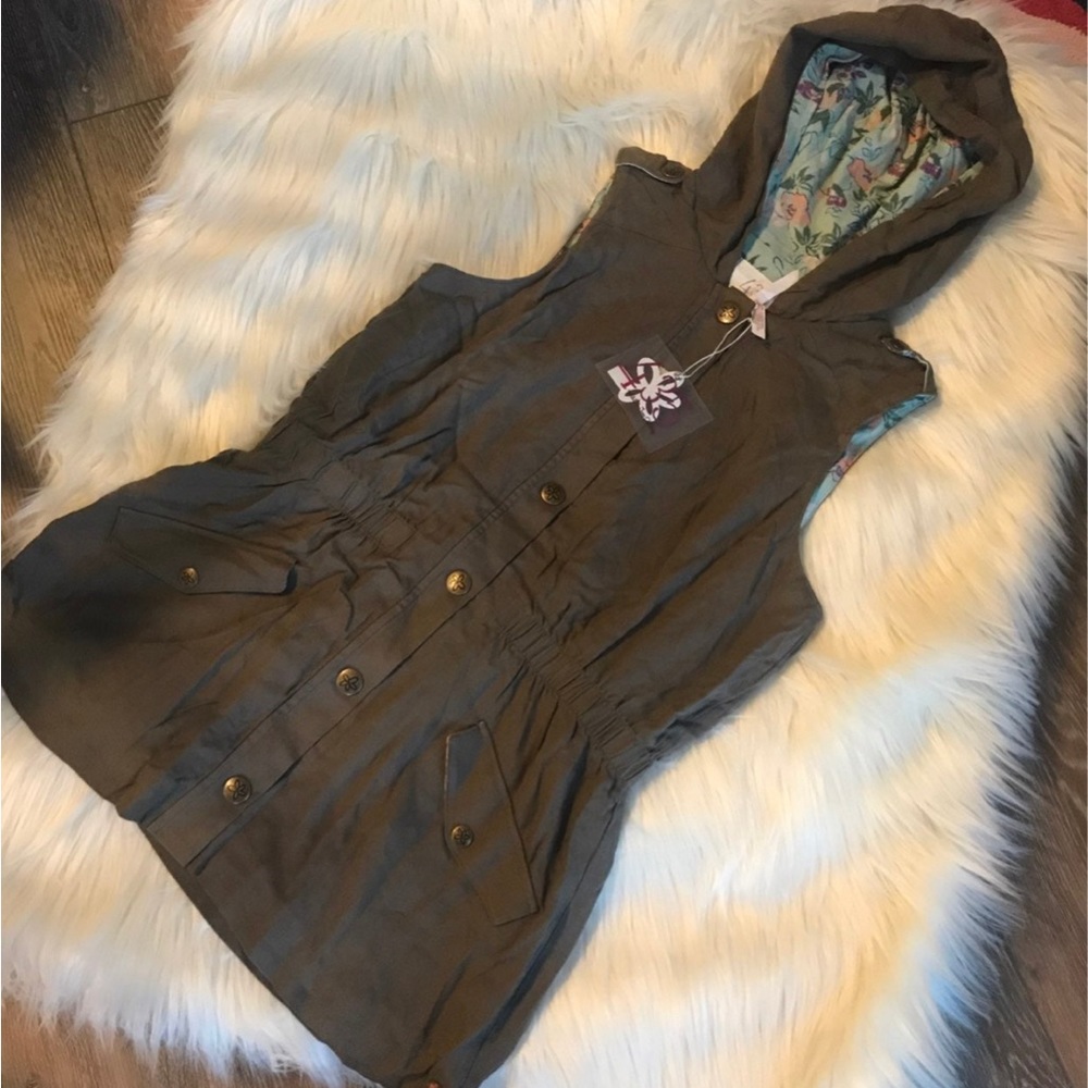 Matilda Jane winding path vest‎ sz 14 NWT